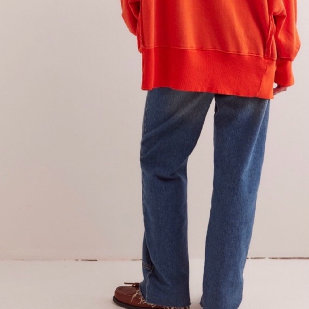 WE THE FREE by FP: Camden Graphic #14 Sweatshirt NWT - Picture 4 of 10